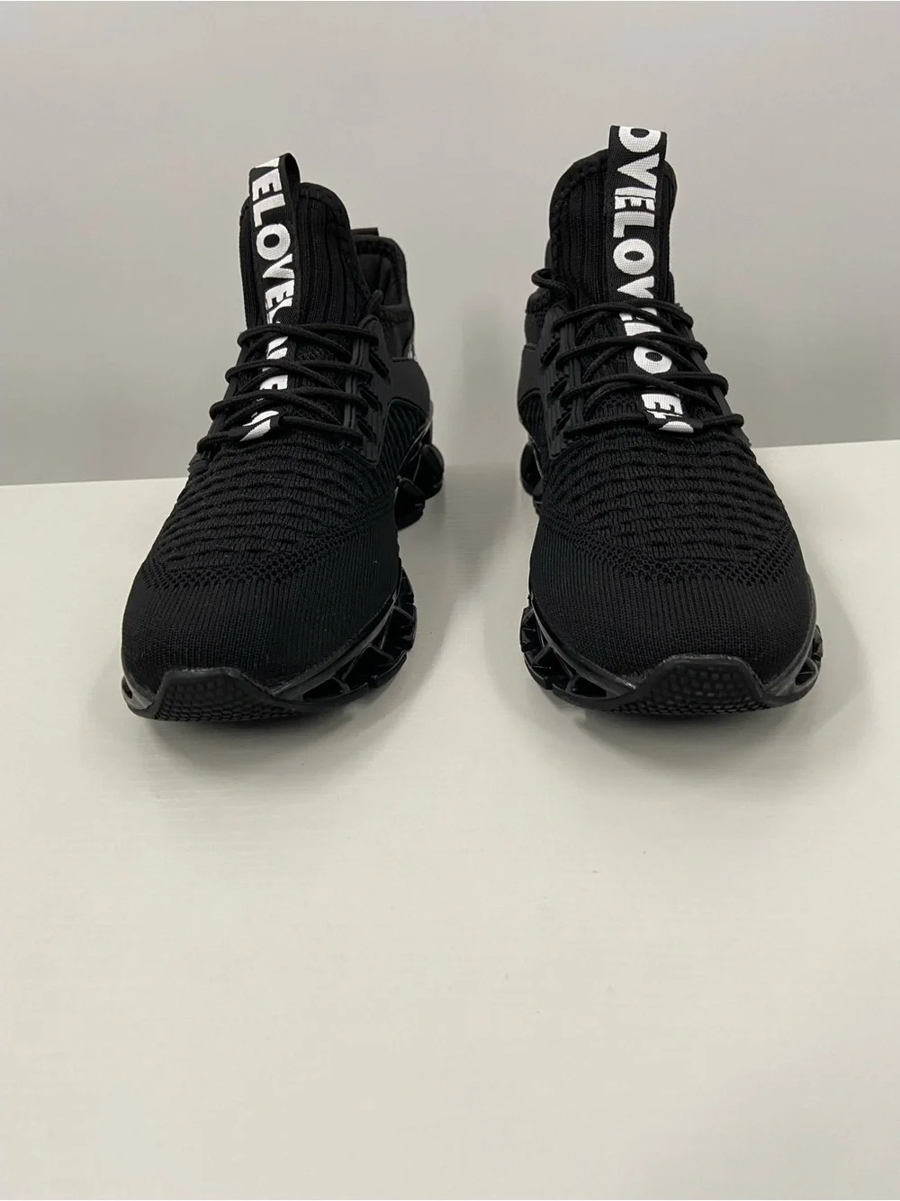 NWOT Chopben Men's Running Shoes Blade Fashion Athletic Sneakers black Size 41